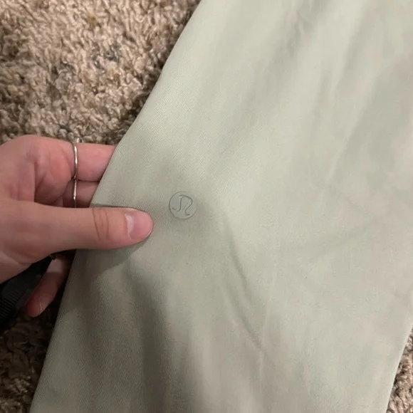 Lululemon Sweatpants - Picture 5 of 8